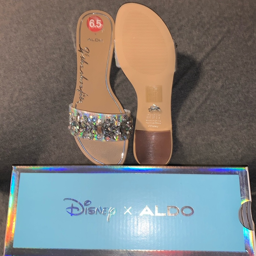 Disney X Aldo Cinderella Slides size 6 1/2